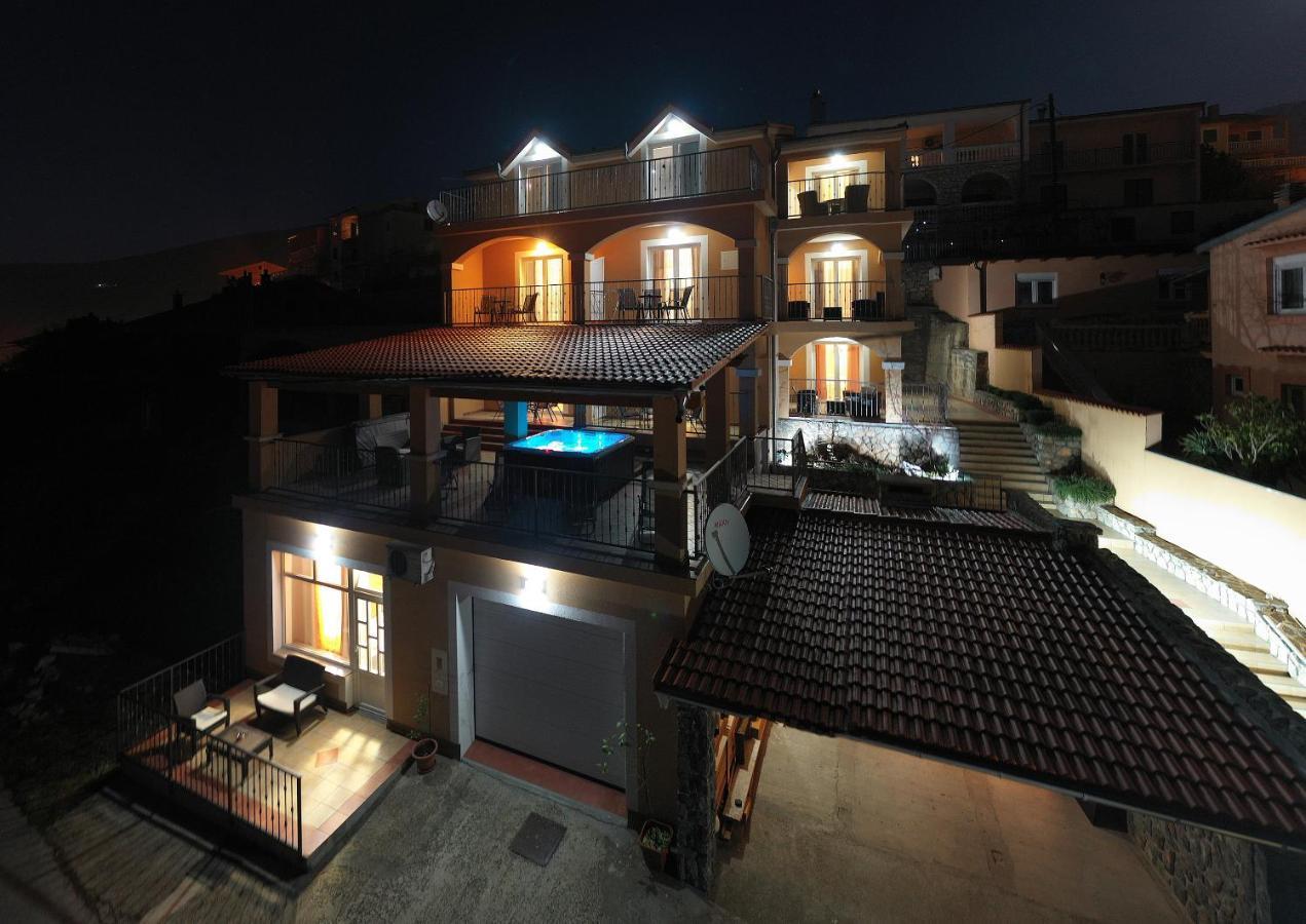 Apartments Lucia Senj 1 Exterior photo