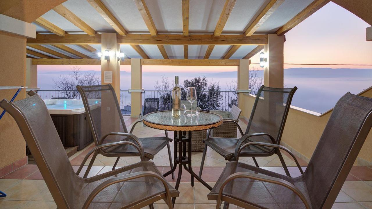 Apartments Lucia Senj 1 Exterior photo